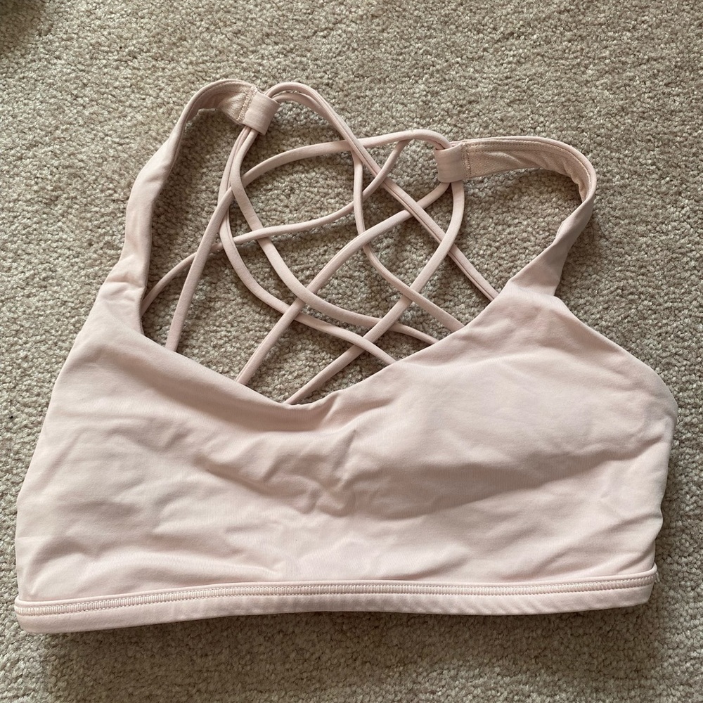lululemon sports bra